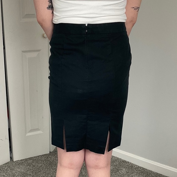 Gap Pencil Skirt - Picture 3 of 5